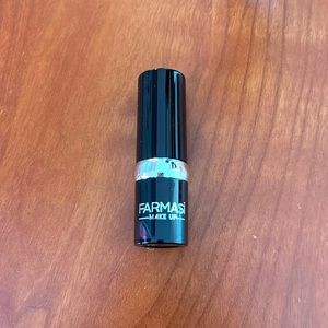 Farmasi true color lipstick